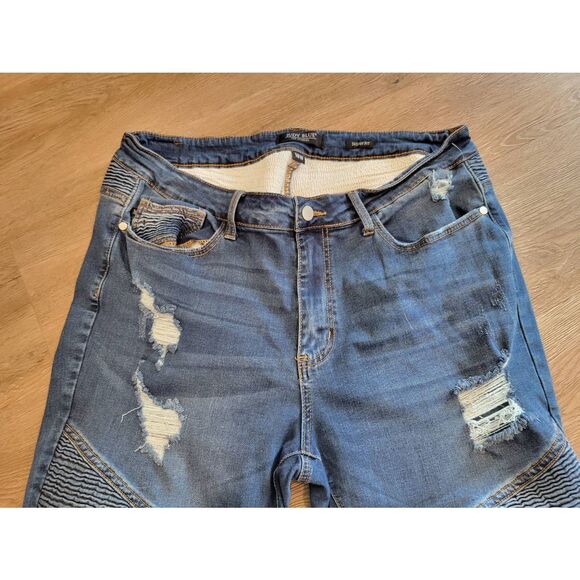 Judy Blue jeans denim plus size 18 distressed - Picture 2 of 8